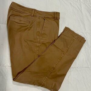 Banana Republic women’s Brown Chinos